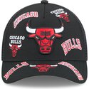 cepice-zaoblena-cerna-snapback-9forty-m-crown-a-frame-all-over-chicago-bulls-nba-new-era
