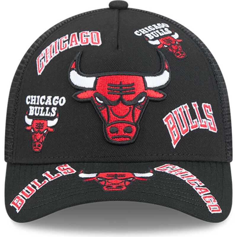 cepice-zaoblena-cerna-snapback-9forty-m-crown-a-frame-all-over-chicago-bulls-nba-new-era