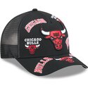 cepice-zaoblena-cerna-snapback-9forty-m-crown-a-frame-all-over-chicago-bulls-nba-new-era