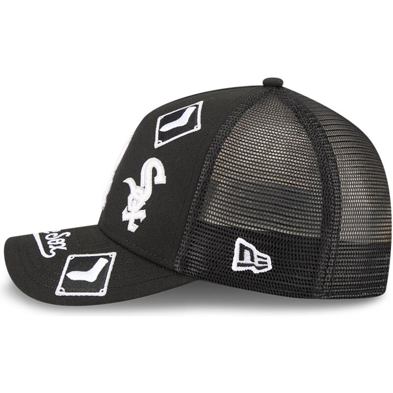 cepice-zaoblena-cerna-snapback-9forty-m-crown-a-frame-all-over-chicago-white-sox-mlb-new-era
