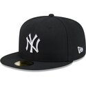 cepice-rovna-cerna-prilehava-59fifty-rhinestone-badge-new-york-yankees-mlb-new-era