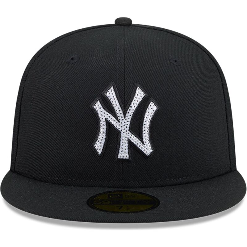 cepice-rovna-cerna-prilehava-59fifty-rhinestone-badge-new-york-yankees-mlb-new-era