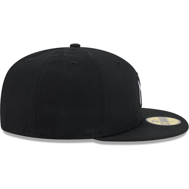 cepice-rovna-cerna-prilehava-59fifty-rhinestone-badge-new-york-yankees-mlb-new-era
