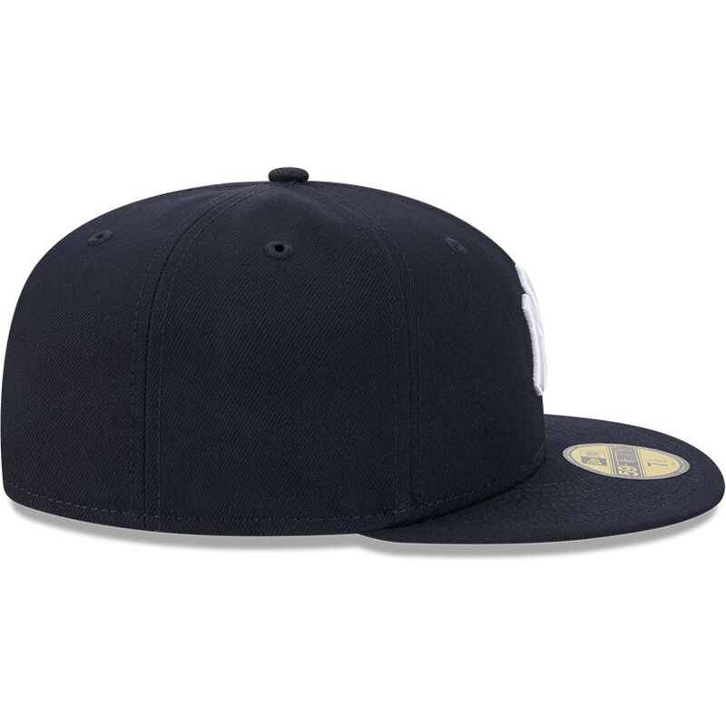 cepice-rovna-namornicka-modra-prilehava-59fifty-side-script-new-york-yankees-mlb-new-era cepice-rovna-namornicka-modra-prilehava-59fifty-side-script-new-york-yankees-mlb-new-era