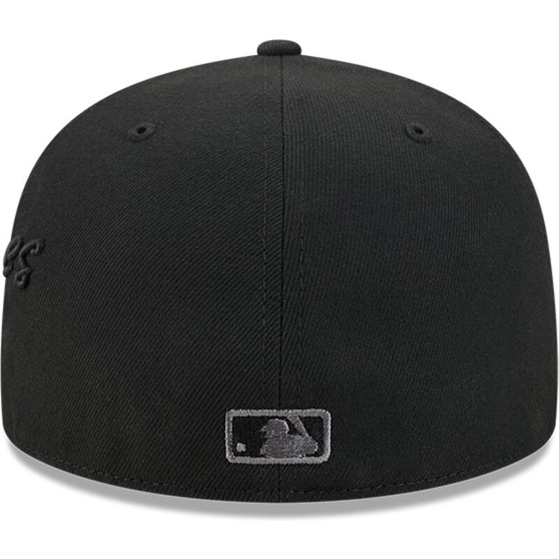 cepice-rovna-cerna-prilehava-59fifty-side-script-new-york-yankees-mlb-new-era