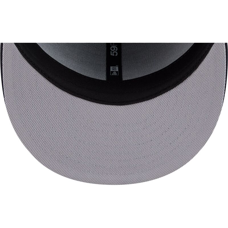 cepice-rovna-namornicka-modra-prilehava-59fifty-rhinestone-badge-new-york-yankees-mlb-new-era