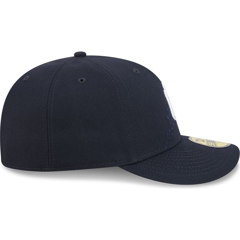 cepice-zaoblena-namornicka-modra-prilehava-59fifty-pin-na-lifestyle-f1-new-york-yankees-mlb-new-era