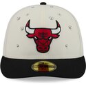 cepice-zaoblena-bezova-prilehava-59fifty-beads-na-lifestyle-f1-chicago-bulls-nba-new-era