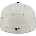 cepice-zaoblena-bezova-prilehava-59fifty-beads-na-lifestyle-f1-chicago-white-sox-mlb-new-era