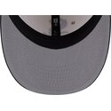 cepice-zaoblena-bezova-prilehava-59fifty-beads-na-lifestyle-f1-chicago-white-sox-mlb-new-era