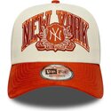 cepice-zaoblena-bezova-snapback-e-frame-wordmark-suede-new-york-yankees-mlb-new-era