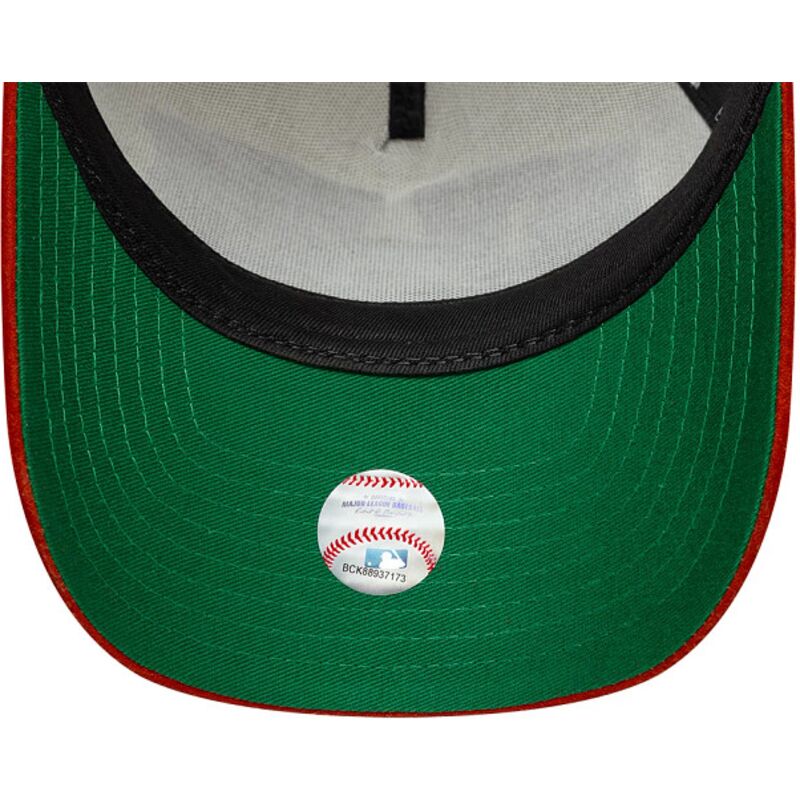 cepice-zaoblena-bezova-snapback-e-frame-wordmark-suede-new-york-yankees-mlb-new-era