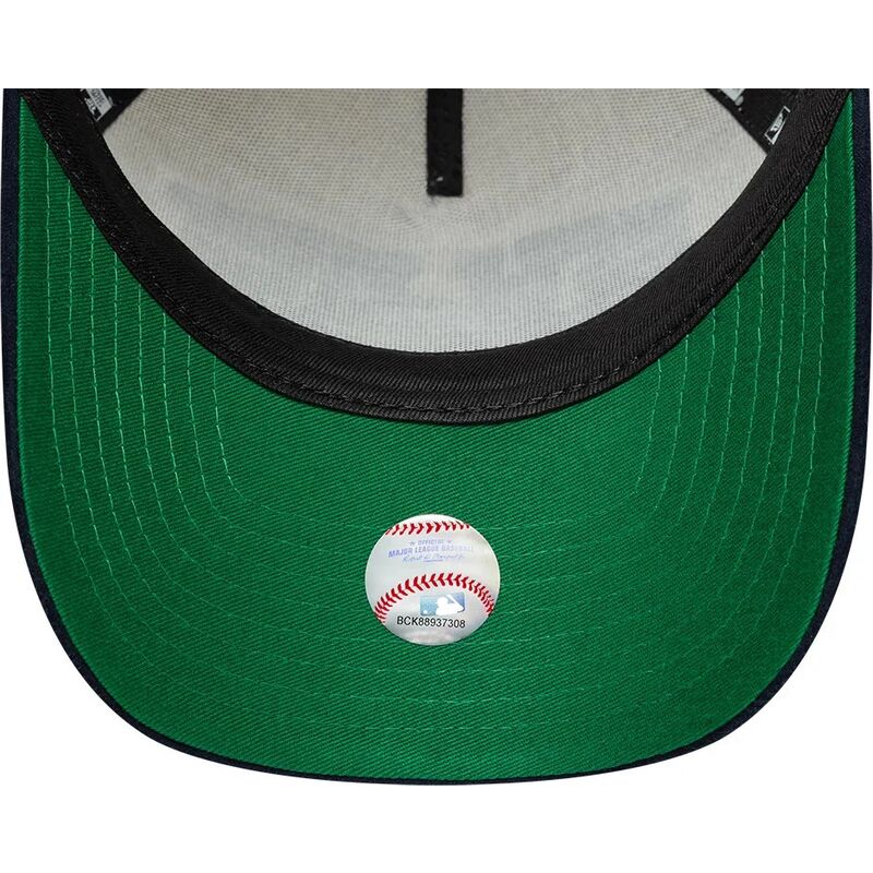 cepice-zaoblena-bezova-snapback-e-frame-wordmark-suede-new-york-yankees-mlb-new-era