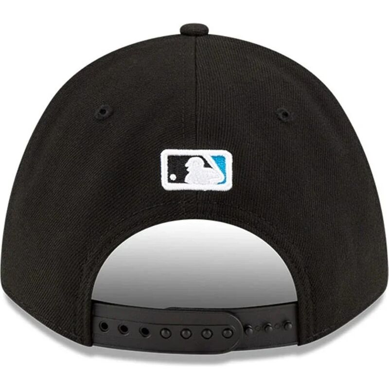 cepice-zaoblena-cerna-snapback-9forty-m-crown-player-replica-miami-marlins-mlb-new-era cepice-zaoblena-cerna-snapback-9forty-m-crown-player-replica-miami-marlins-mlb-new-era