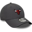 cepice-zaoblena-seda-nastavitelny-9forty-recycled-chicago-bulls-nba-new-era