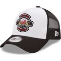 cepice-zaoblena-cerna-snapback-a-frame-location-icon-pigs-eye-garage-new-era