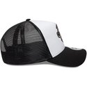 cepice-zaoblena-cerna-snapback-a-frame-location-icon-pigs-eye-garage-new-era