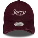cepice-zaoblena-cervena-nastavitelny-9twenty-slogan-sorry-i-m-late-new-era