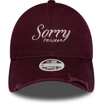 Čepice zaoblená červená nastavitelný 9TWENTY Slogan Sorry I'm Late New Era