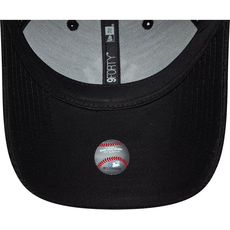 cepice-zaoblena-cerna-snapback-9forty-entry-cord-new-york-yankees-mlb-new-era