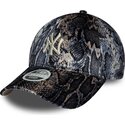 cepice-zaoblena-vicebarevna-nastavitelny-9forty-snake-print-new-york-yankees-mlb-new-era