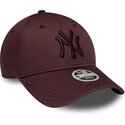 cepice-zaoblena-cervena-nastavitelny-9forty-league-essential-new-york-yankees-mlb-new-era