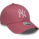 cepice-zaoblena-ruzova-nastavitelny-9forty-league-essential-cas-new-york-yankees-mlb-new-era