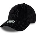 cepice-zaoblena-cerna-nastavitelny-9forty-velour-new-york-yankees-mlb-new-era