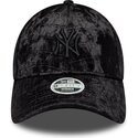 cepice-zaoblena-cerna-nastavitelny-9forty-pattern-velour-new-york-yankees-mlb-new-era
