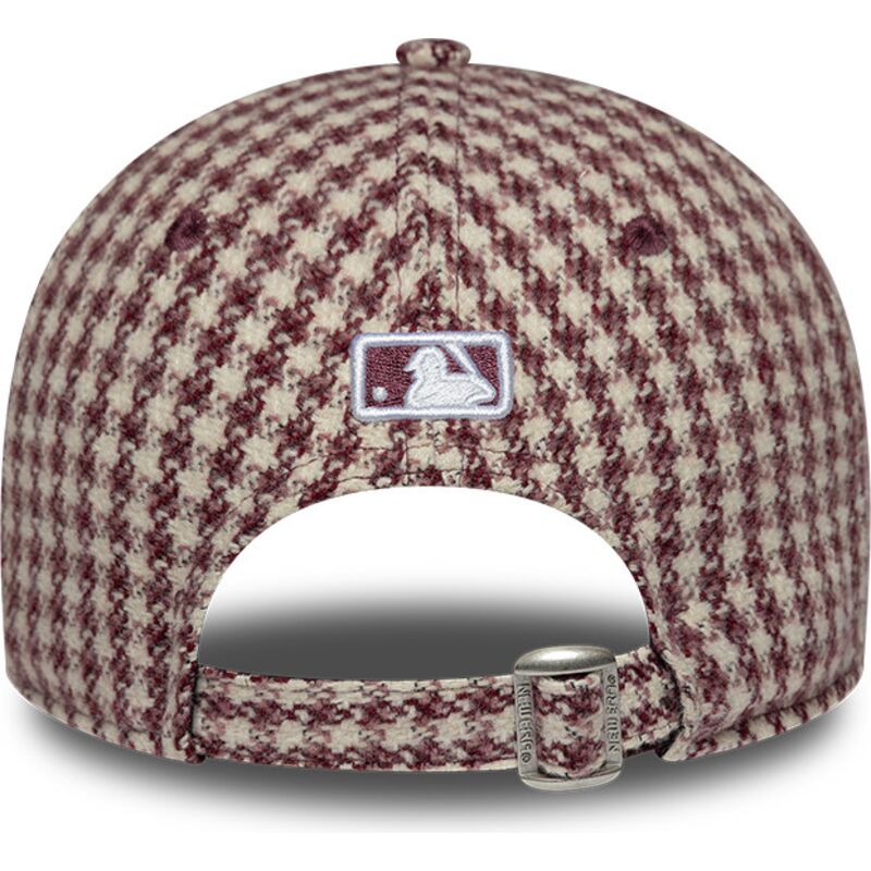 cepice-zaoblena-cervena-nastavitelny-9forty-m-crown-houndstooth-new-york-yankees-mlb-new-era