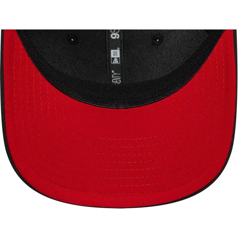 cepice-zaoblena-cerna-snapback-9seventy-stretch-snap-gradient-liverpool-football-club-premier-league-new-era