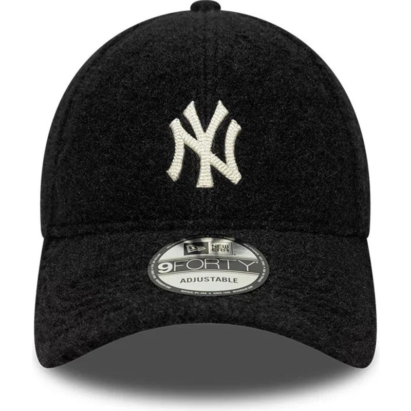 cepice-zaoblena-cerna-snapback-9forty-winter-borg-new-york-yankees-mlb-new-era