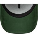 cepice-zaoblena-zelena-snapback-a-frame-oval-patch-foam-new-era