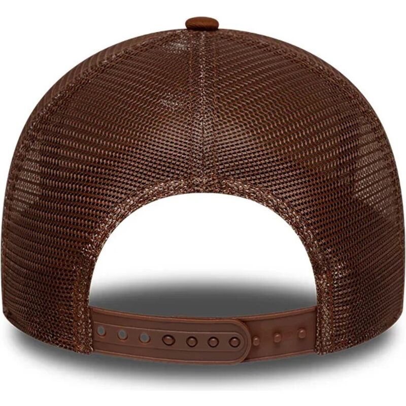 cepice-zaoblena-hneda-snapback-e-frame-outline-new-york-yankees-mlb-new-era