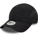 cepice-zaoblena-cerna-snapback-runner-tech-midi-new-york-yankees-mlb-new-era