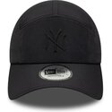 cepice-zaoblena-cerna-snapback-runner-tech-midi-new-york-yankees-mlb-new-era