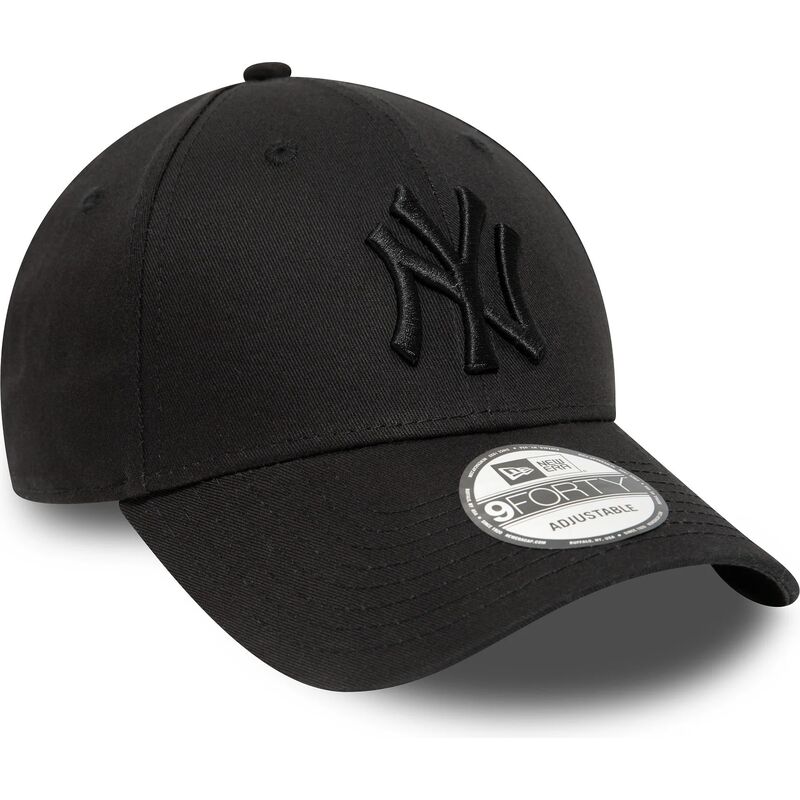 cepice-zaoblena-cerna-nastavitelny-9forty-league-essential-new-york-yankees-mlb-new-era