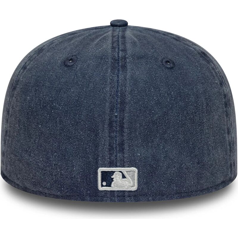 cepice-rovna-namornicka-modra-prilehava-59fifty-washed-new-york-yankees-mlb-new-era