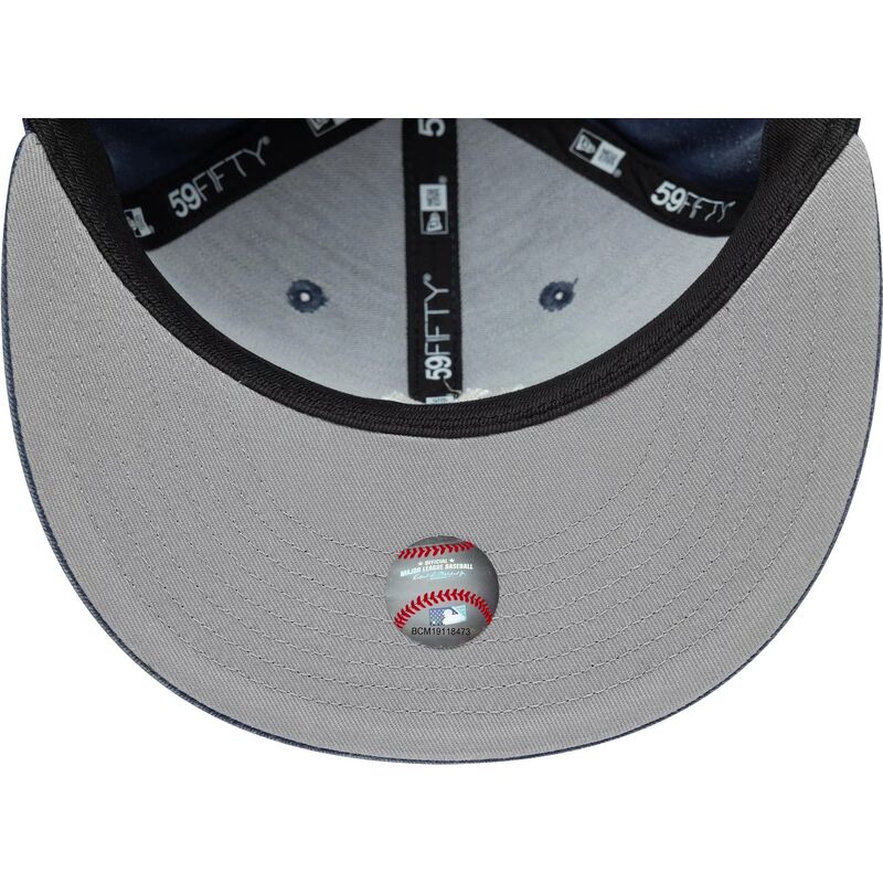 cepice-rovna-namornicka-modra-prilehava-59fifty-washed-new-york-yankees-mlb-new-era