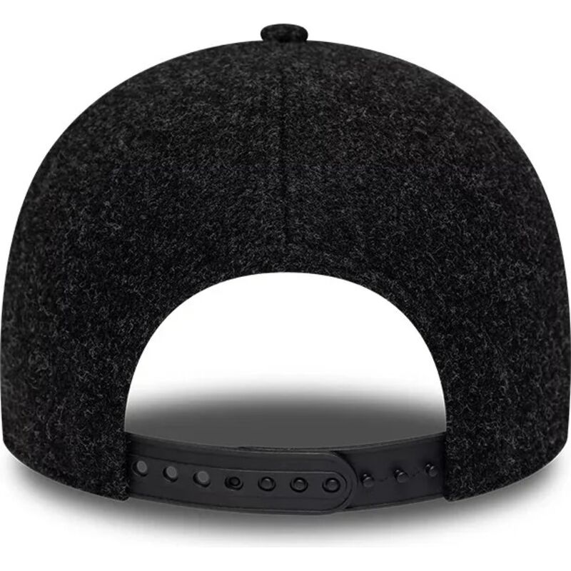 cepice-zaoblena-cerna-nastavitelny-9forty-winter-new-york-yankees-mlb-new-era