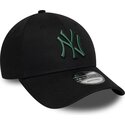 cepice-zaoblena-cerna-nastavitelny-9forty-league-essential-new-york-yankees-mlb-new-era