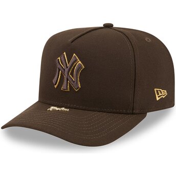 Čepice zaoblená hnědá snapback 9FIFTY A Frame Precurved Visor Pin New York Yankees MLB New Era