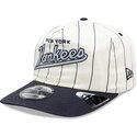 cepice-zaoblena-namornicka-modra-snapback-19twenty-pinstripe-new-york-yankees-mlb-new-era
