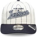 cepice-zaoblena-namornicka-modra-snapback-19twenty-pinstripe-new-york-yankees-mlb-new-era