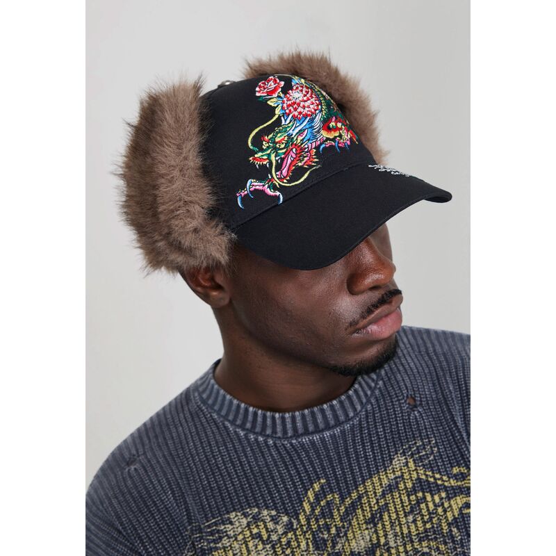 cepice-zaoblena-cerna-prilehava-crawling-trapper-ed-hardy