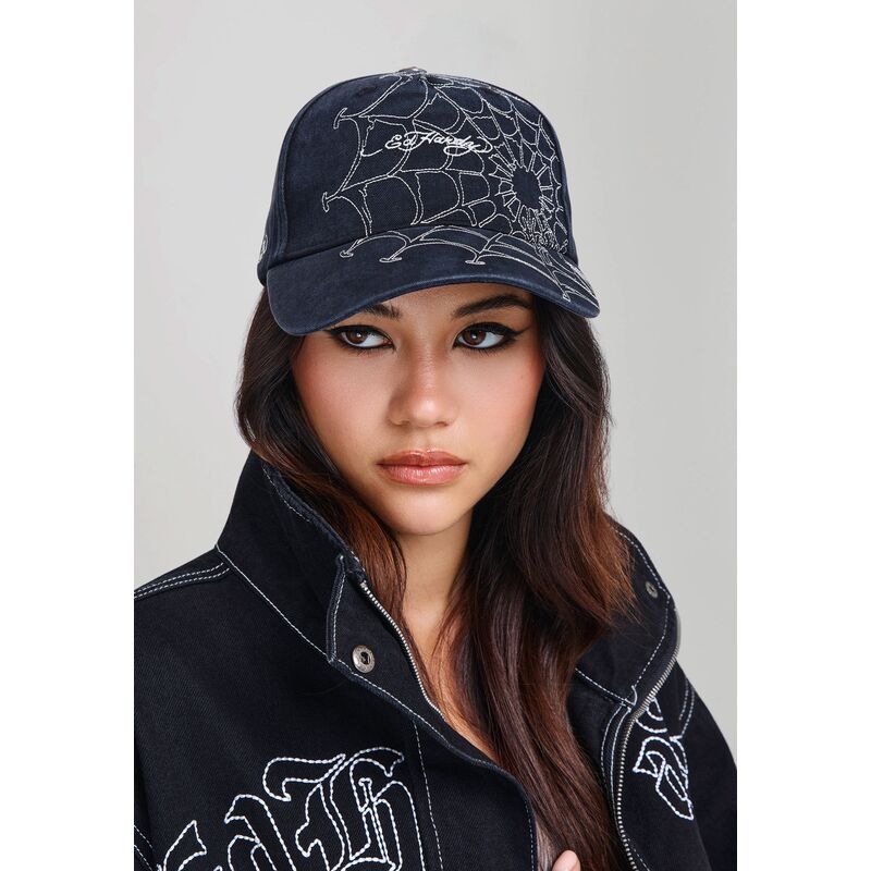 cepice-zaoblena-cerna-nastavitelny-spiderweb-ed-hardy
