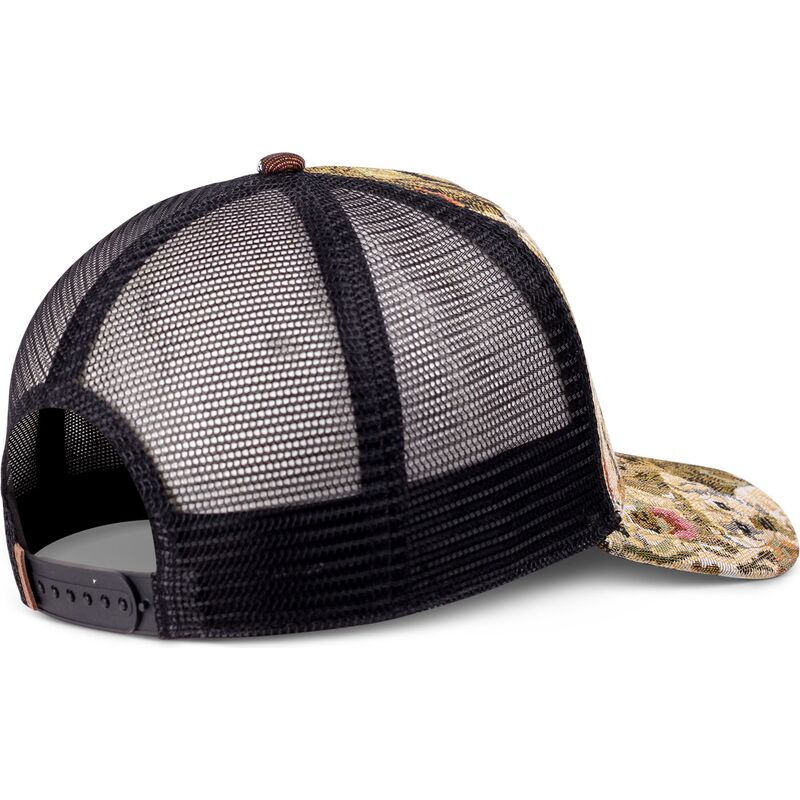 cepice-zaoblena-vicebarevna-snapback-hft-crasy-sofa-dogs-djinns