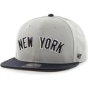 cepice-rovna-seda-snapback-lateral-new-york-yankees-mlb-47-brand