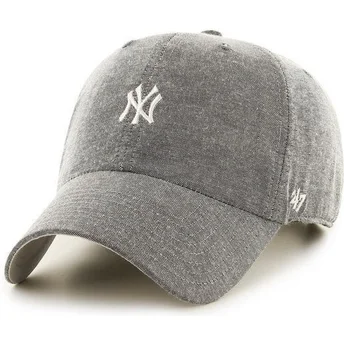 graue-kappe-mit-gebogenem-schirm-und-kleinem-mlb-new-york-yankees-logo-von-47-brand