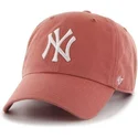cap-zaoblena-red-adjustable-strap-frontal-grande-new-york-yankees-mlb-47-brand